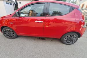 lancia ypsilon 1.3 mty