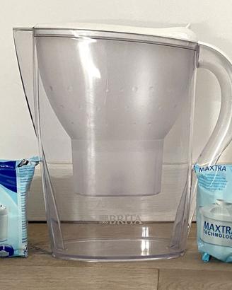 Brita Caraffa Filtrante per Acqua 2,4lt + Filtri