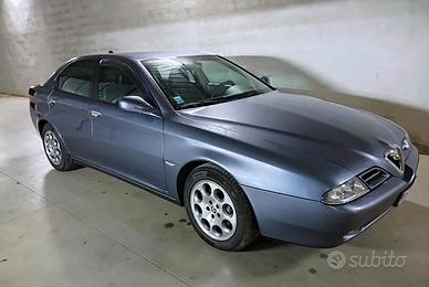 Alfa Romeo 166 2.0i V6 Turbo