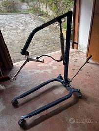 Sollevatore persone disabili