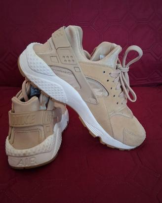 Scarpe da ginnastica