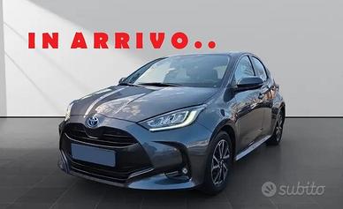 Toyota Yaris 1.5 Hybrid Trend (Finanziabile)