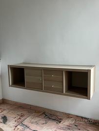 Madia scaffale ikea Kallax