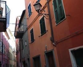 Casa in Varese Ligure centro storico