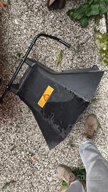 deflettore trattorino tagliaerba