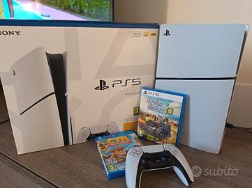 ps5 da 1TB con due giochi