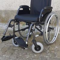 Deambulatore a 3 ruote