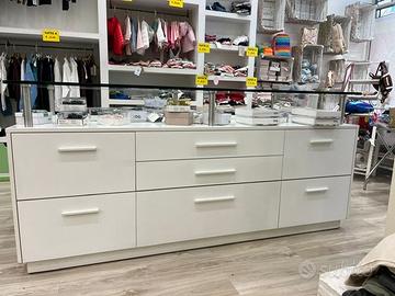 cassettiera da negozio con vetro