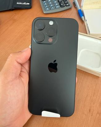 Iphone 16 pro max 256 mai usato