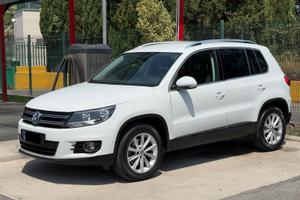 Volkswagen Tiguan 2.0 TDI 140 CV 4MOTION DSG Sport