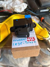 Interruttore alza vetro