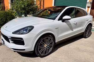 Porsche Cayenne Coupé 3.0 V6 E-Hybrid