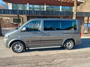 Multivan 2.0 TDI Volkswagen anno 2011