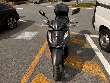 Honda sh 150 ie sport abs del 2024