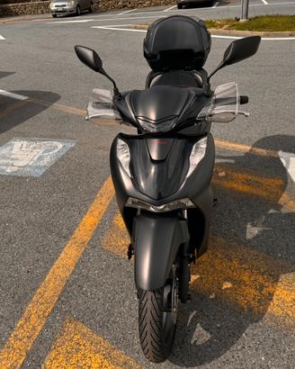 Honda sh 150 ie sport abs del 2024