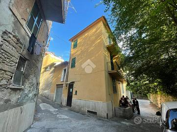 CASA INDIPENDENTE A SUBIACO