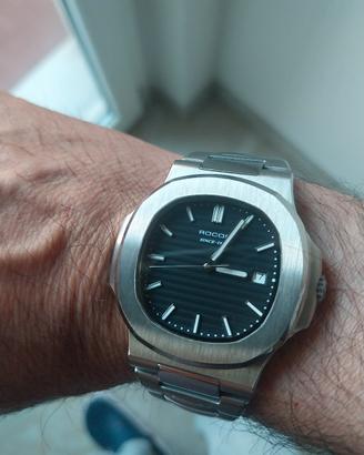 Rocos hommage Patek philippe Nautilus 