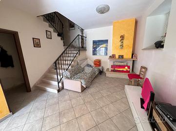 CASA INDIPENDENTE A MONTESARCHIO