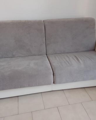 Divano letto matrimoniale