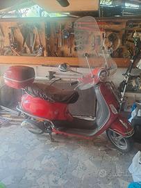 Vespa  LX 50