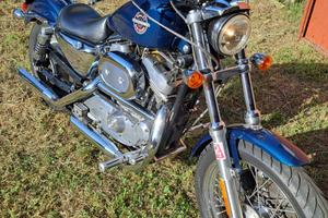 Harley-Davidson sportster 883