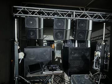 Line array passivo
