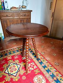 Tavolino a treppiede legno scuro stile vittoriano
