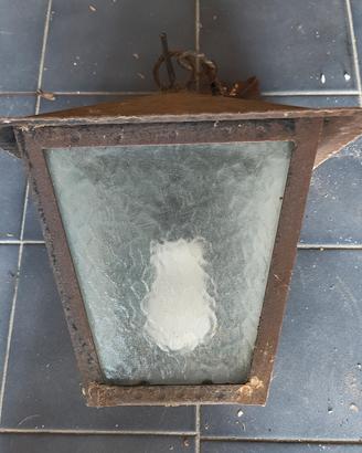 lanterna vintage in ferro battuto 