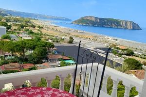 Fronte mare con accesso sulla spiaggia