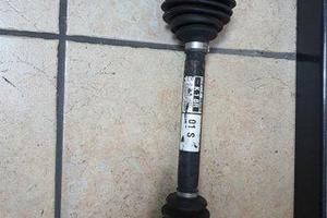 Semiasse sinistro audi a4 b7 2.7 v6 automatica