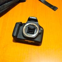 Canon eos 2000D COME NUOVA - ACCESSORIATA