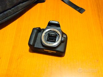Canon eos 2000D COME NUOVA - ACCESSORIATA