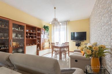 3 LOCALI A MISSAGLIA