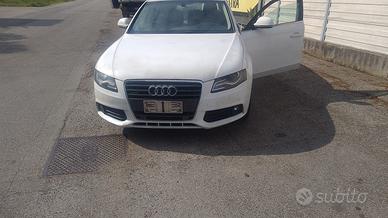 AUDI A4 2009 C/SIGLA MOTORE CAH
