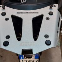 bmw C650GT valigie laterali -