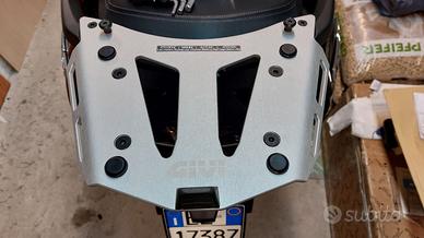 bmw C650GT valigie laterali -