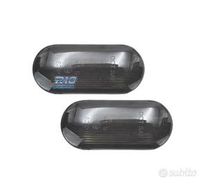FRECCE LATERALI VOLKSWAGEN VW SEAT 96-08 LED CRIST