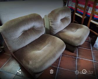 Due poltroncine salotto 