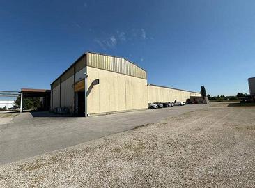 Immobile in asta di 7018 m² a Galliera