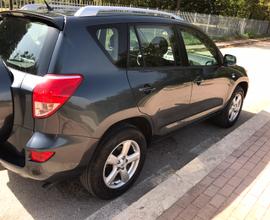 Toyota Rav 4 sol 2.2 d