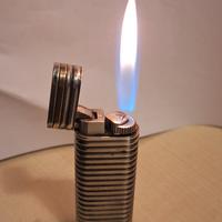 Accendino Cartier Paris in argento