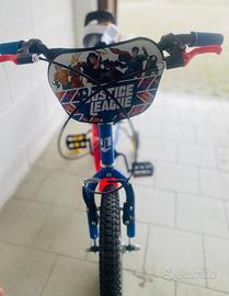 bici super eroi 5 anni