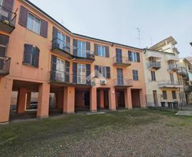 3 LOCALI A CASALE MONFERRATO