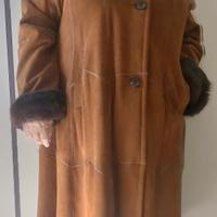 cappotto in pelle e pelliccia