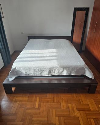 Letto matrimoniale 