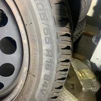 Treno gomme invernali/4 stag Kormoran 205/55 R 16