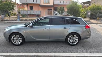 Opel insignia 1.6 turbo benz/gpl