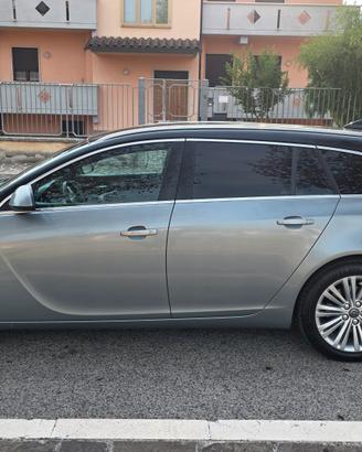 Opel insignia 1.6 turbo benz/gpl