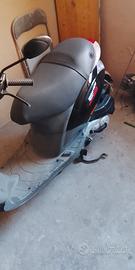 Piaggio zip 50