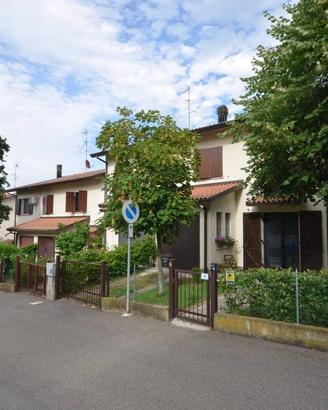Villa a schiera di centro Zappolino Valsamoggia